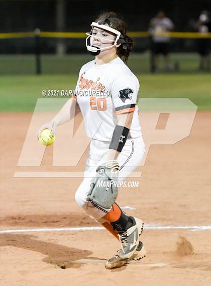 Thumbnail 1 in Ray vs Superior (AIA 1A Round 1 Playoff) photogallery.