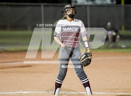 Thumbnail 2 in Ray vs Superior (AIA 1A Round 1 Playoff) photogallery.