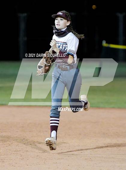 Thumbnail 2 in Ray vs Superior (AIA 1A Round 1 Playoff) photogallery.