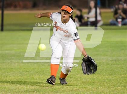 Thumbnail 2 in Ray vs Superior (AIA 1A Round 1 Playoff) photogallery.