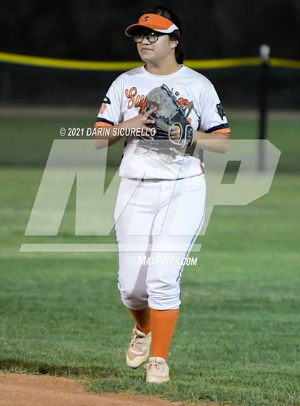 Thumbnail 1 in Ray vs Superior (AIA 1A Round 1 Playoff) photogallery.