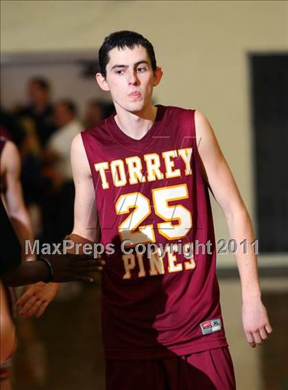 Thumbnail 1 in Torrey Pines vs. Windward (Fairfax State Preview Classic) photogallery.