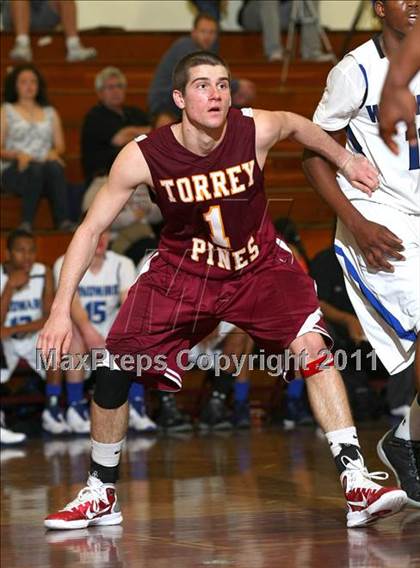Thumbnail 3 in Torrey Pines vs. Windward (Fairfax State Preview Classic) photogallery.