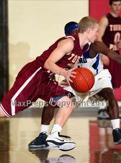Thumbnail 3 in Torrey Pines vs. Windward (Fairfax State Preview Classic) photogallery.