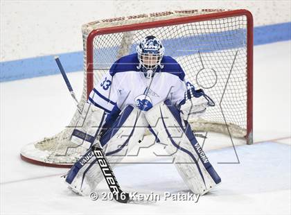 Thumbnail 2 in Fairfield Prep vs. Darien (CIAC D1 Final) photogallery.