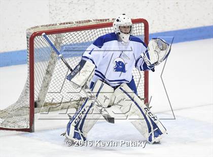 Thumbnail 2 in Fairfield Prep vs. Darien (CIAC D1 Final) photogallery.
