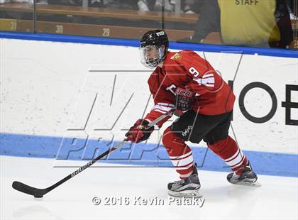 Thumbnail 2 in Fairfield Prep vs. Darien (CIAC D1 Final) photogallery.