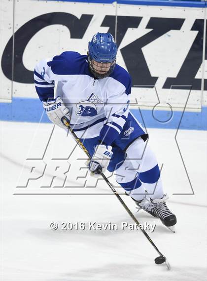 Thumbnail 1 in Fairfield Prep vs. Darien (CIAC D1 Final) photogallery.