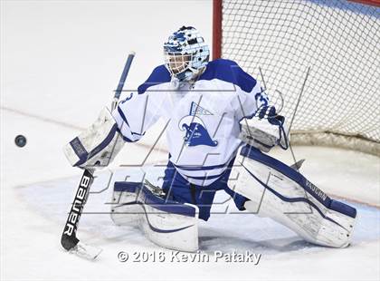 Thumbnail 3 in Fairfield Prep vs. Darien (CIAC D1 Final) photogallery.