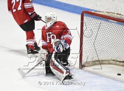 Thumbnail 1 in Fairfield Prep vs. Darien (CIAC D1 Final) photogallery.