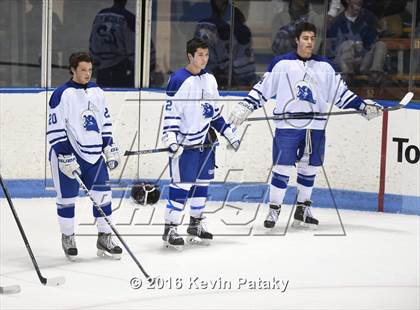 Thumbnail 2 in Fairfield Prep vs. Darien (CIAC D1 Final) photogallery.