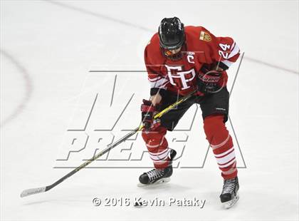 Thumbnail 2 in Fairfield Prep vs. Darien (CIAC D1 Final) photogallery.