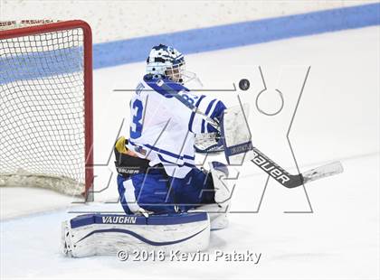 Thumbnail 2 in Fairfield Prep vs. Darien (CIAC D1 Final) photogallery.