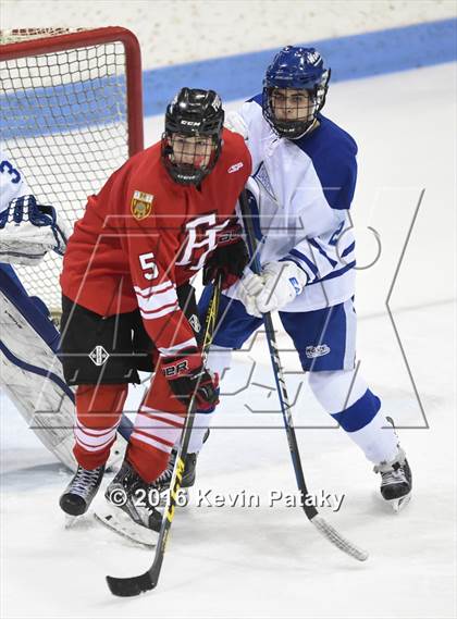 Thumbnail 2 in Fairfield Prep vs. Darien (CIAC D1 Final) photogallery.