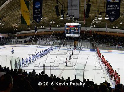 Thumbnail 2 in Fairfield Prep vs. Darien (CIAC D1 Final) photogallery.