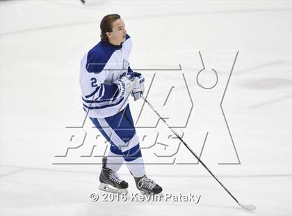 Thumbnail 2 in Fairfield Prep vs. Darien (CIAC D1 Final) photogallery.