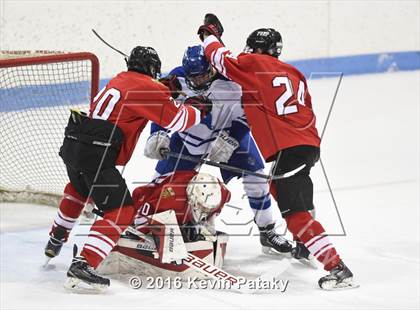 Thumbnail 1 in Fairfield Prep vs. Darien (CIAC D1 Final) photogallery.
