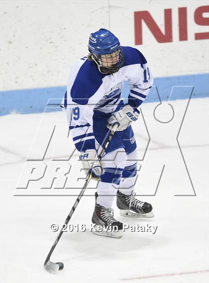 Thumbnail 1 in Fairfield Prep vs. Darien (CIAC D1 Final) photogallery.