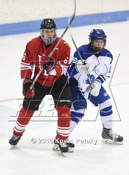 Thumbnail 3 in Fairfield Prep vs. Darien (CIAC D1 Final) photogallery.