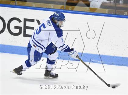 Thumbnail 3 in Fairfield Prep vs. Darien (CIAC D1 Final) photogallery.