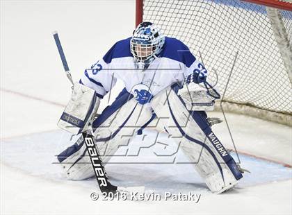 Thumbnail 2 in Fairfield Prep vs. Darien (CIAC D1 Final) photogallery.