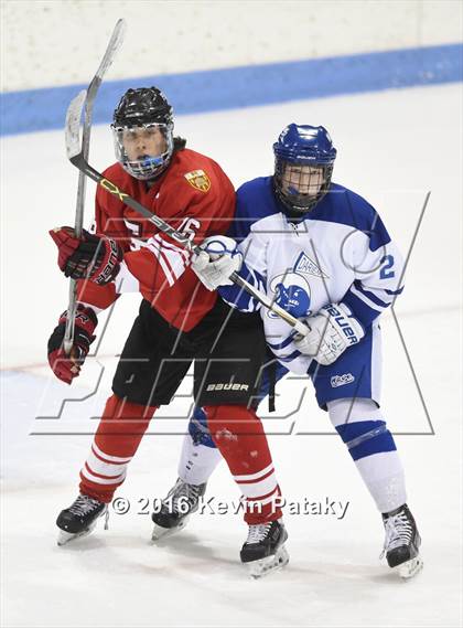 Thumbnail 2 in Fairfield Prep vs. Darien (CIAC D1 Final) photogallery.