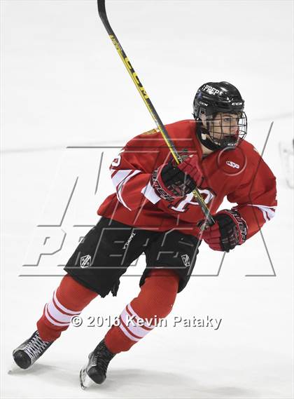 Thumbnail 2 in Fairfield Prep vs. Darien (CIAC D1 Final) photogallery.