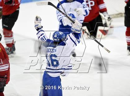 Thumbnail 1 in Fairfield Prep vs. Darien (CIAC D1 Final) photogallery.