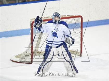 Thumbnail 2 in Fairfield Prep vs. Darien (CIAC D1 Final) photogallery.