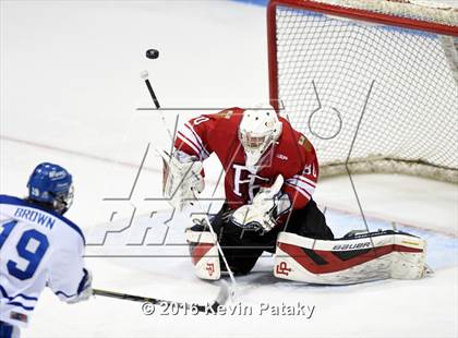Thumbnail 2 in Fairfield Prep vs. Darien (CIAC D1 Final) photogallery.