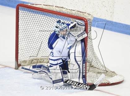 Thumbnail 1 in Fairfield Prep vs. Darien (CIAC D1 Final) photogallery.