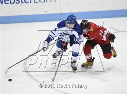 Thumbnail 1 in Fairfield Prep vs. Darien (CIAC D1 Final) photogallery.
