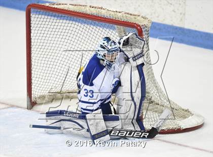 Thumbnail 3 in Fairfield Prep vs. Darien (CIAC D1 Final) photogallery.