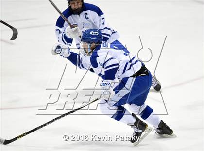 Thumbnail 1 in Fairfield Prep vs. Darien (CIAC D1 Final) photogallery.