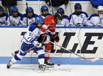 Thumbnail 3 in Fairfield Prep vs. Darien (CIAC D1 Final) photogallery.