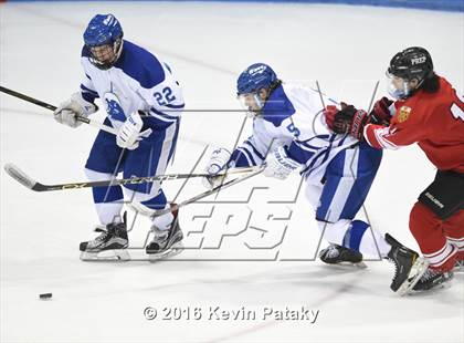 Thumbnail 3 in Fairfield Prep vs. Darien (CIAC D1 Final) photogallery.