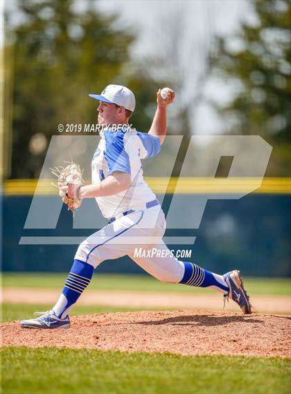 Thumbnail 3 in Blair Oaks vs Lutheran-St Peters (Capital City Invitational) photogallery.