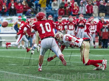 Thumbnail 1 in Everett vs. Barnstable (MIAA Division 1A East Final) photogallery.