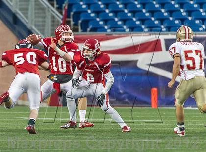 Thumbnail 3 in Everett vs. Barnstable (MIAA Division 1A East Final) photogallery.