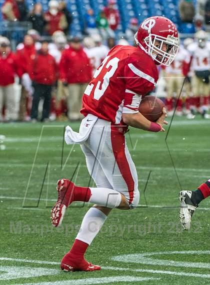 Thumbnail 3 in Everett vs. Barnstable (MIAA Division 1A East Final) photogallery.