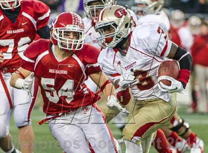 Thumbnail 3 in Everett vs. Barnstable (MIAA Division 1A East Final) photogallery.