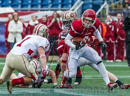 Thumbnail 2 in Everett vs. Barnstable (MIAA Division 1A East Final) photogallery.