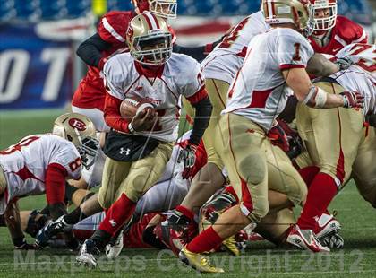 Thumbnail 2 in Everett vs. Barnstable (MIAA Division 1A East Final) photogallery.