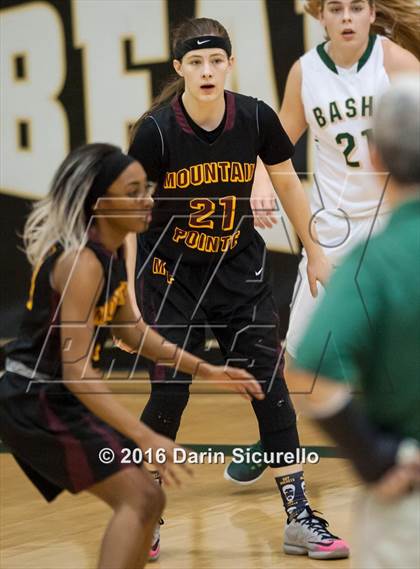 Thumbnail 1 in Mountain Pointe @ Basha photogallery.