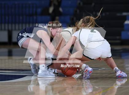 Thumbnail 3 in Bemidji vs. Mounds View photogallery.