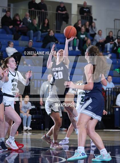 Thumbnail 1 in Bemidji vs. Mounds View photogallery.