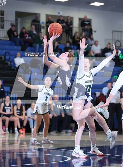 Thumbnail 1 in Bemidji vs. Mounds View photogallery.