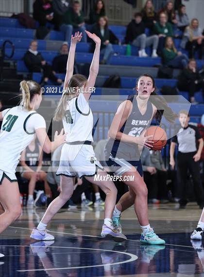 Thumbnail 3 in Bemidji vs. Mounds View photogallery.