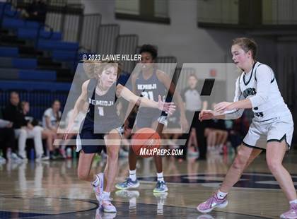 Thumbnail 1 in Bemidji vs. Mounds View photogallery.