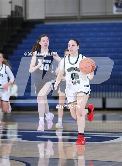 Thumbnail 2 in Bemidji vs. Mounds View photogallery.